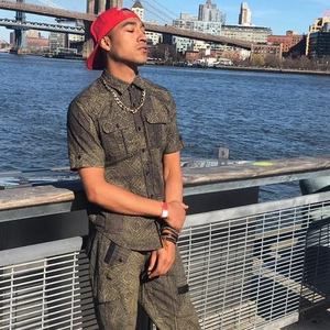 Meet your Posher, Lamar